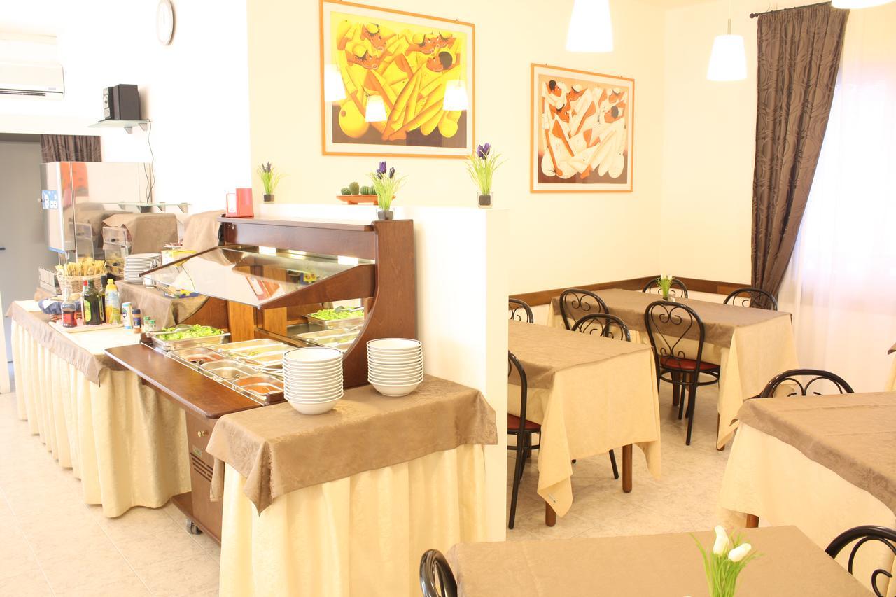 Hotel Helga Caorle Dış mekan fotoğraf