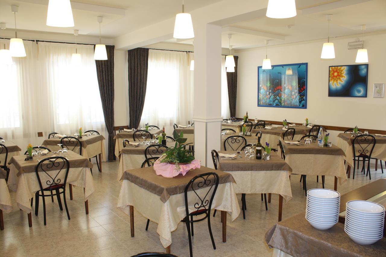 Hotel Helga Caorle Dış mekan fotoğraf
