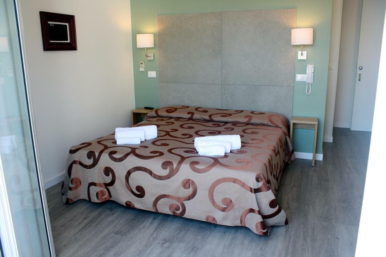 Hotel Helga Caorle Dış mekan fotoğraf
